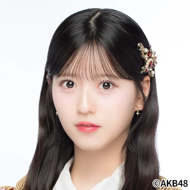 八木愛月